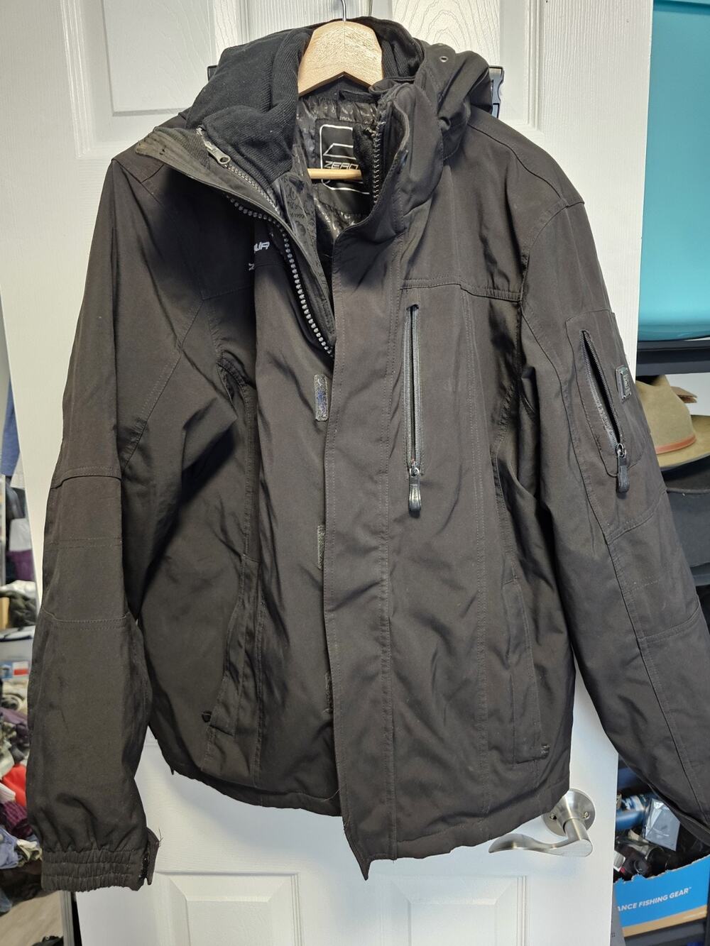 Men's Zero XPosur Winter Jacket Size Small Coat Gray Stretch Flex Fabric